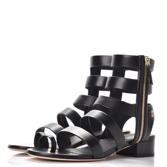 ISO Chanel Gladiator Sandals sz 8 - Picture 2 of 3